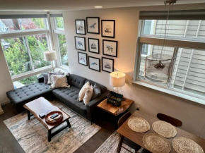 Modern Fremont 3/2.5 w/ Offices and Rooftop